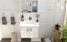 一秒教會衛(wèi)浴柜清潔難題